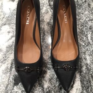 Coach kitten heels with coach bit bar